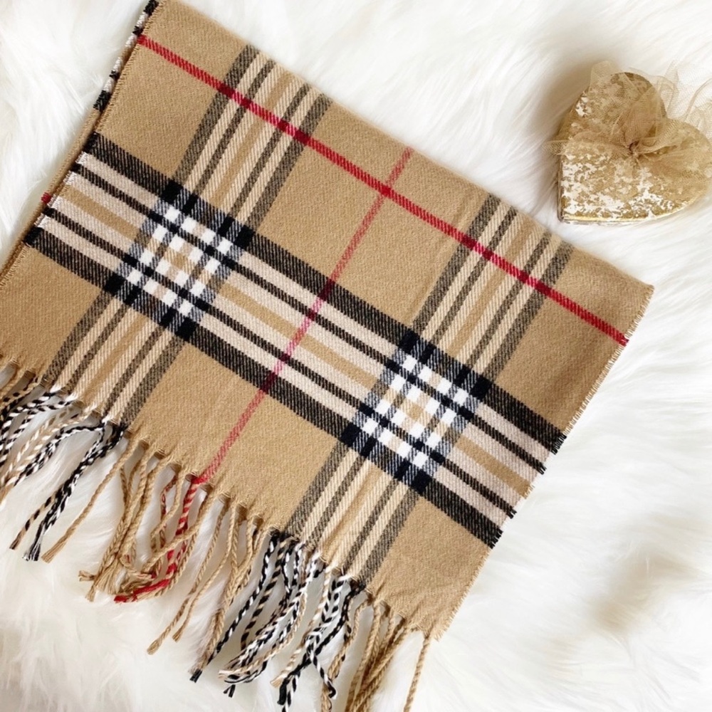 5🌟 REVIEWS - 100% Cashmere Tan Plaid Scarf - Picture 7 of 7